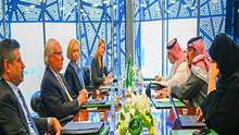 مباحثات أمريكية سعودية لتعزيز جهود السلام باليمن