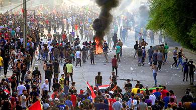 حركات الاحتجاج في العالم العربي منذ حوالى عام