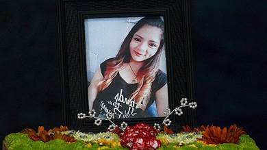 صورة للشابة كيلا مارتينيز الممرضة التي عثر عليها متوفاة في سجن الشرطة بهندوراس في 10 فبراير 2021