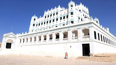 ​الهيئة العامة للآثار تتسلم مشروع ترميم قصر سيئون