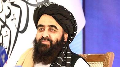 وزير خارجية "طالبان" يصل طهران لبحث ملفات سياسية واقتصادية