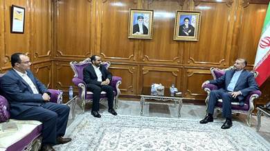 وزير الخارجية الإيراني حسين أمير عبد اللهيان وفدا من جماعة "أنصار الله" الحوثية 