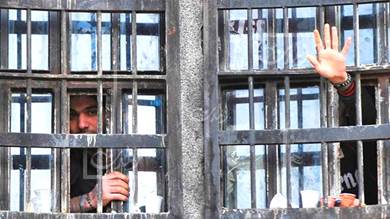 منظمة: 200 مختطف يواجهون الموت في سجون الحوثي