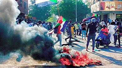 ​«زلزال 6 أبريل»... مظاهرات حاشدة في 17 مدينة سودانية