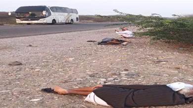 ​شركة نقل ترمي معتمرين يمنيين في طريق صحراوي
