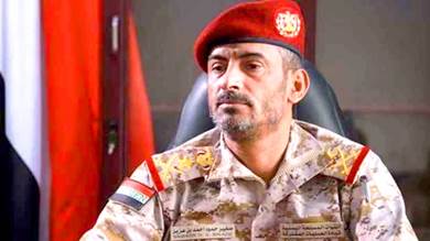 رئيس هيئة الأركان العامة اليمنية الفريق الركن صغير بن عزيز