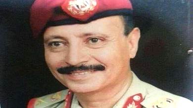 ​ضباط عسكريون يقيمون مجلس عزاء للفقيد اللواء أحمد عليوة بعدن