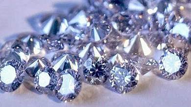 ​الروس يكتشفون تحت قشرة الأرض طبقات ينمو فيها الماس