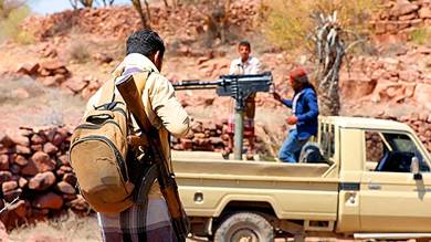 الحوثيون يعاودون فتح 4 جبهات لاختراق حدود الجنوب