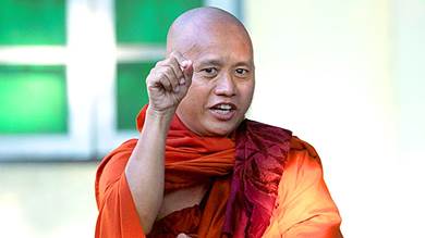 ميانمار تكرم راهبًا معروفًا بعدائه لأقلية الروهينجا المسلمة