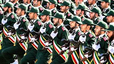 فرنسا لا تستبعد إدراج الحرس الثوري الإيراني على «قوائم الإرهاب»