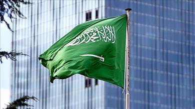 السعودية تحدد 14 دولة لابتعاث مواطنيها للدراسة