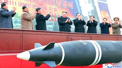 كوريا الشمالية تتعهد بـ"توسيع وتكثيف" مناوراتها العسكرية