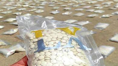 مسؤولة أممية: الجماعات المسلحة تستخدم الاتجار بالمخدرات كمصدر للموارد