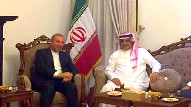 مائدة إفطار في بغداد تجمع السفير السعودي والإيراني