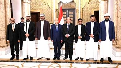 رئيس وأعضاء مجلس القيادة يزورون الرئيس هادي