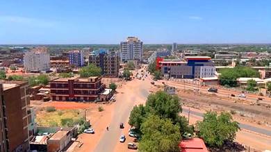 هدوء بالخرطوم وإعلان حظر التجول في بورتسودان ثاني كبرى المدن السودانية