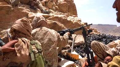 مقتل وإصابة 8 مسلحين حوثيين في معارك غرب تعز