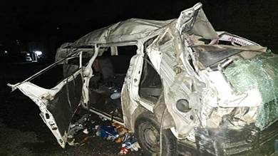 وفاة وإصابة 13 مغتربا بحادث في سمارة بمحافظة إب