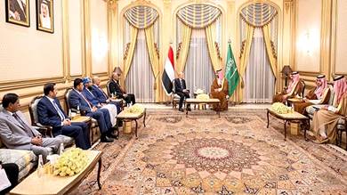 دبلوماسي يحذر من بنود خطيرة في خارطة الطريق السعودية لحل أزمة اليمن