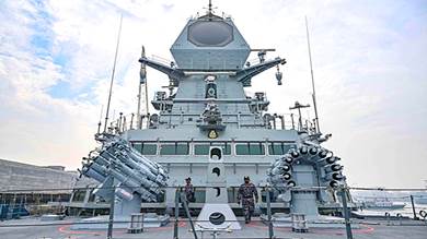 الهند تستعرض قوتها البحرية في بحر العرب
