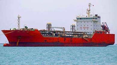 ​قطر تعلق شحن الغاز عبر مضيق باب المندب