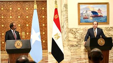الرئيس المصري في مؤتمر صحفي مع نظيره الصومالي