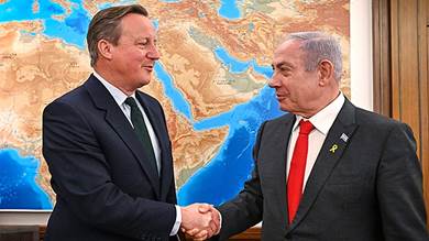 كاميرون يؤكد أنه أثار مسألة الدولة الفلسطينية مع نتنياهو