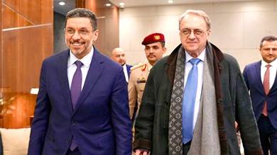 بن مبارك مع وزير الخارجية ميخائيل بجدانوف في موسكو للقاء كبار المسؤولين الروس