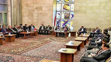 رئيس الوزراء يستعرض مع السفراء العرب في روسيا تطورات الأوضاع في اليمن والمنطقة