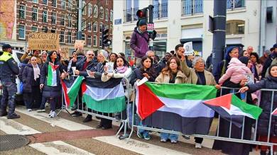 هولندا.. الآلاف يحتجون على زيارة الرئيس الإسرائيلي لأمستردام