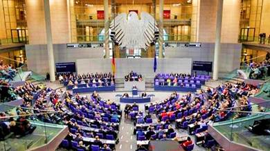 ألمانيا غارقة في «التسريب».. البرلمان يفتش عن متهم