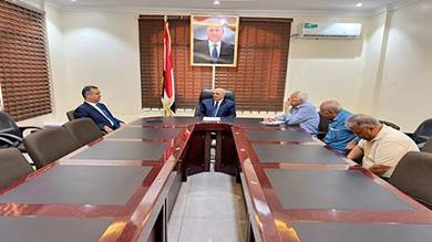 وزير المياه يبحث مع سفير دولة ليبيا علاقات التعاون بين البلدين