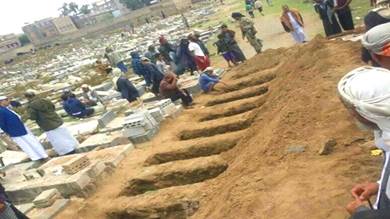 ​منظمة: دفن ضحايا مجزرة رداع انتهاك لحقوق أهاليهم