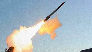 الجيش الأمريكي يدمر صاروخ باليستي حوثي في البحر الأحمر