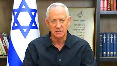 ​غانتس: إسرائيل سترد على إيران في الوقت والزمان المناسبين