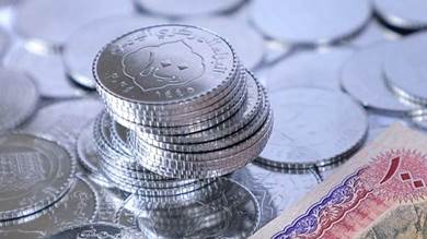 ​خبير اقتصادي يكشف سبب إصدار الحوثيين عملة نقدية جديدة