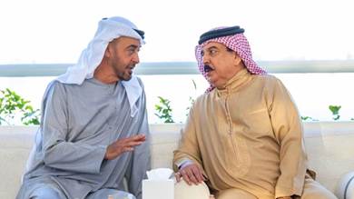 رئيس الإمارات الشيخ محمد بن زايد وملك البحرين حمد بن عيسى آل خليفة