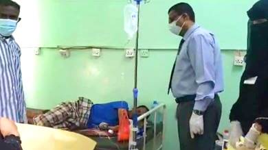 ​مدير صحة لحج خلال تفقده مستشفى ابن خلدون العام